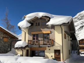 Le Bûcher d'Albert Champagny-En-Vanoise
